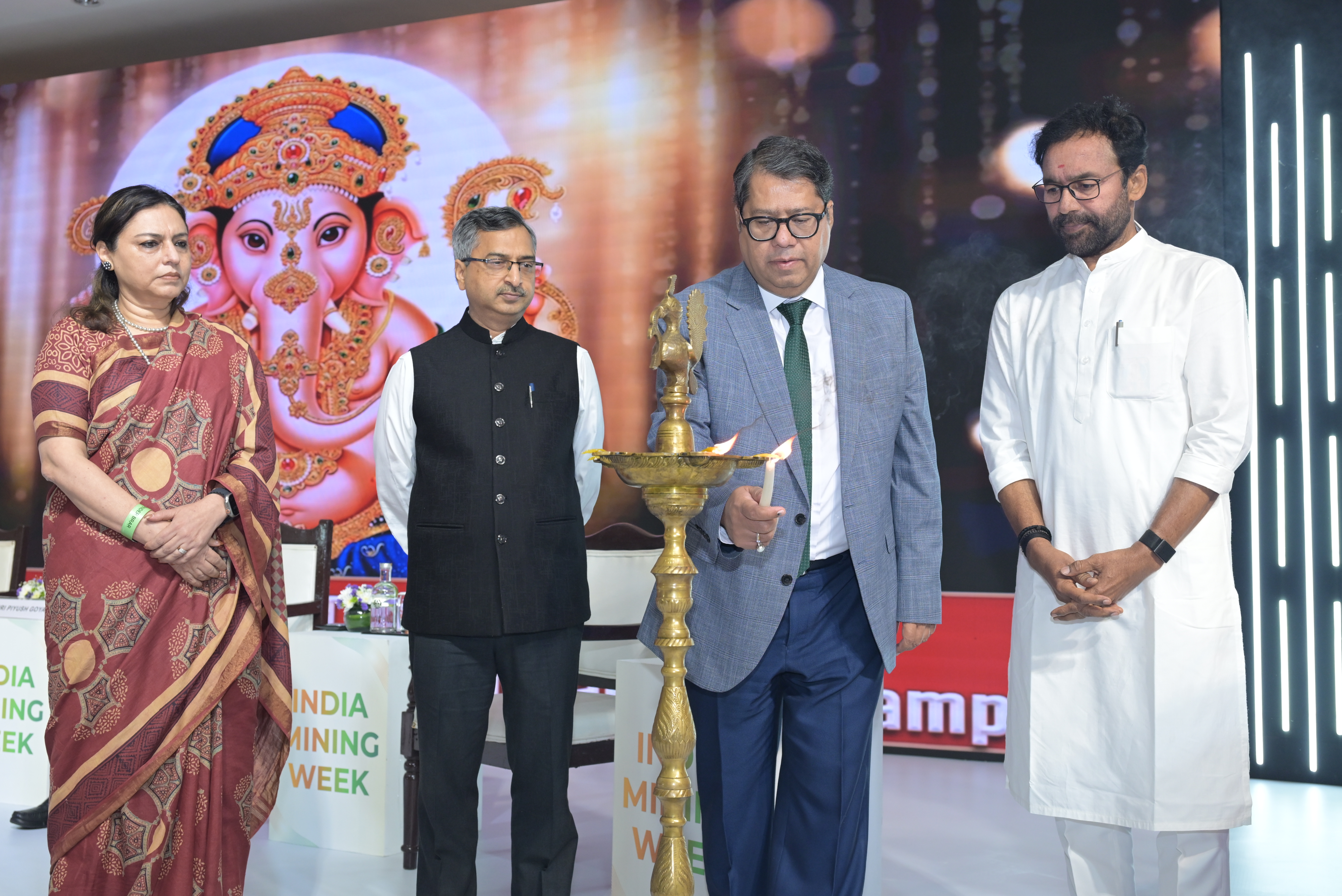 Hon’ble Union Minister of Coal & Mines, Shri G. Kishan Reddy, along with senior officials of Ministry of Coal & Mines, lighting the ceremonial lamp at the Curtain Raiser Event of the India Mining Week 2026