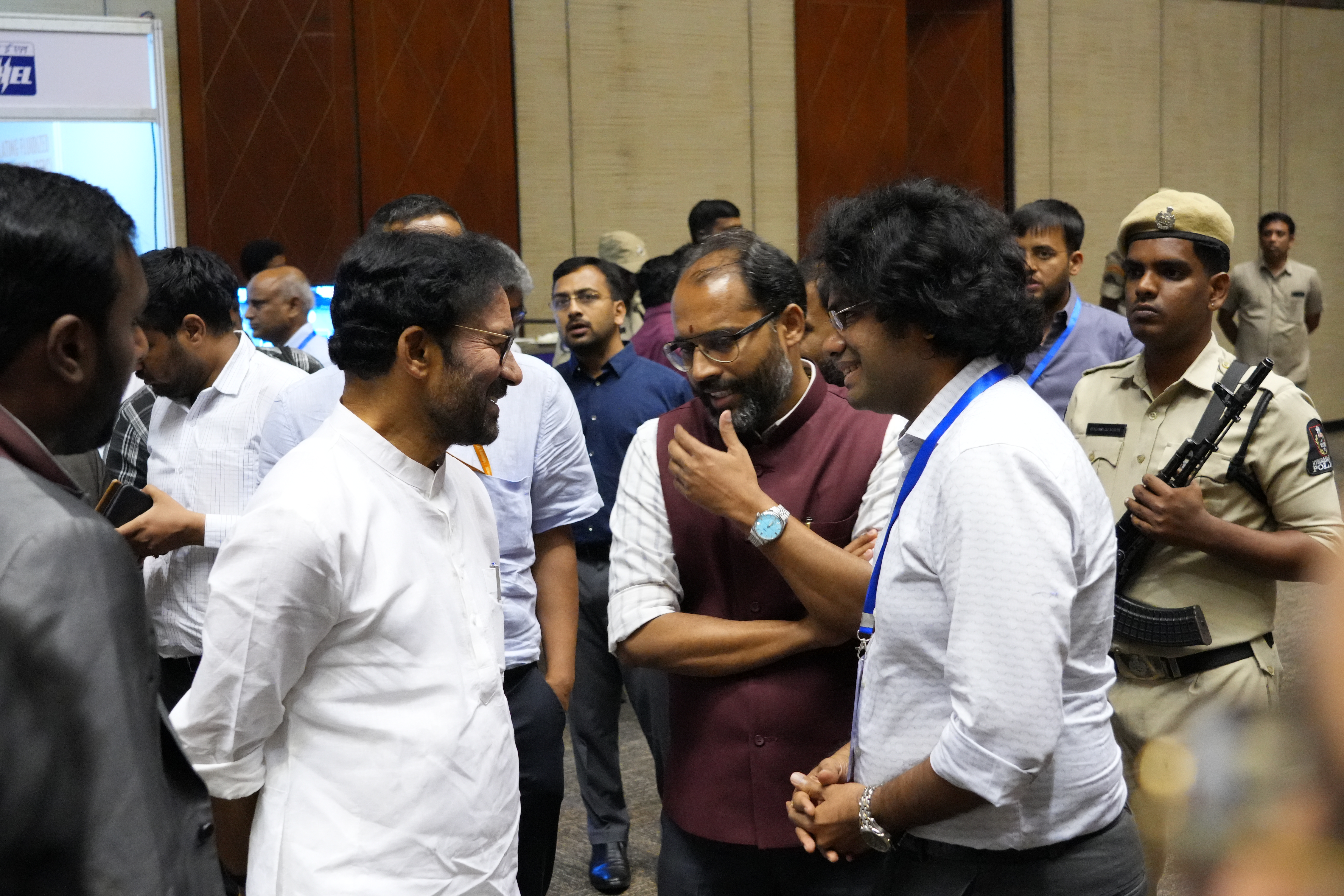 Hon’ble Union Minister of Coal & Mines, Shri G. Kishan Reddy, interacting with the participants at the Roadshow to Promote Surface Coal/Lignite Gasification.
