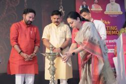 Hon’ble Minister of Coal and Mines, Shri G. Kishan Reddy, along with Hon’ble Minister of State of Coal and Mines Shri Satish Chandra Dubey, lit the ceremonial lamp at the Star Rating Awards